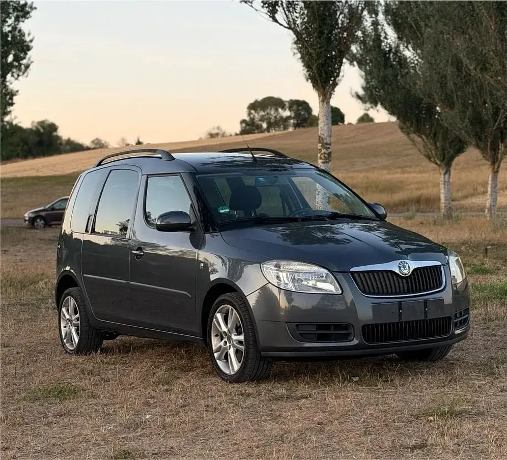 Gebraucht Skoda Roomster 80 PS (58 kW) 2008 Grau Van / Kleinbus