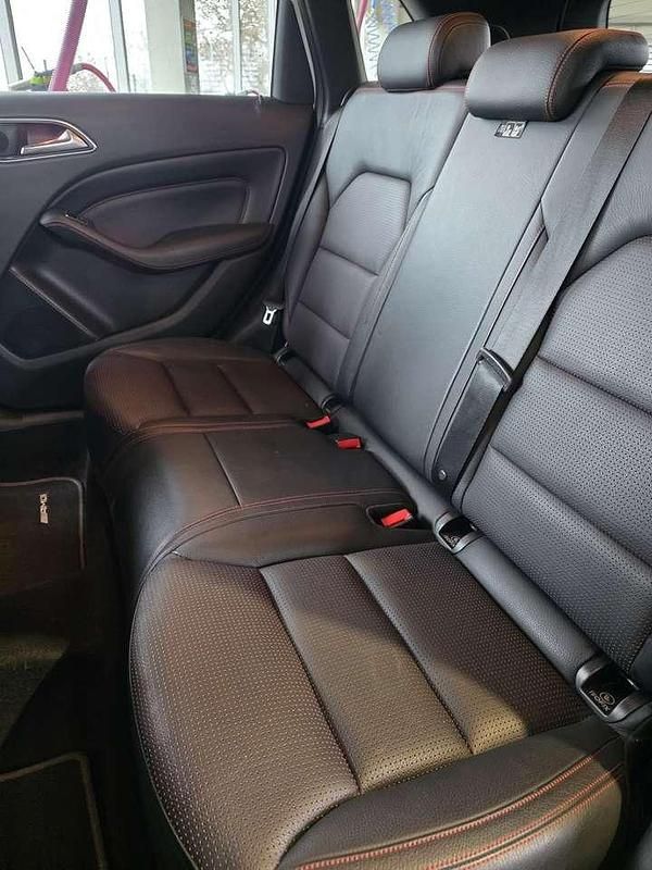 Gebraucht Mercedes B220 AMG line 184 PS (135 kW) 2017 Kleinwagen