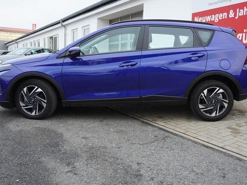 Gebraucht Hyundai Bayon 101 PS (74 kW) 2024 Blau SUV