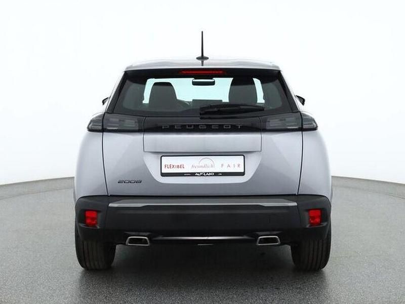 Gebraucht Peugeot 2008 131 PS (96 kW) 2025 Silber SUV