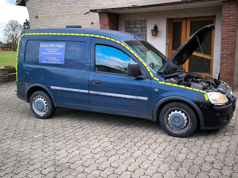 Gebraucht Opel Combo 65 PS (47 kW) 2004 Blau Van / Kleinbus