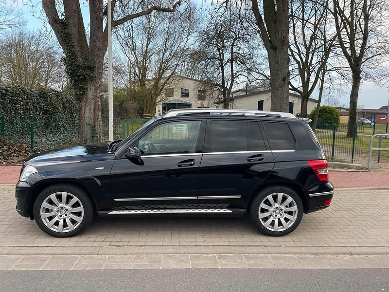 Gebraucht Mercedes GLK350 231 PS (169 kW) 2012 Schwarz SUV