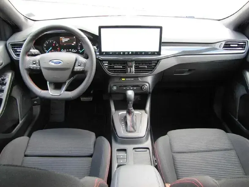 Gebraucht Ford Focus ST-Line 2025 Rot