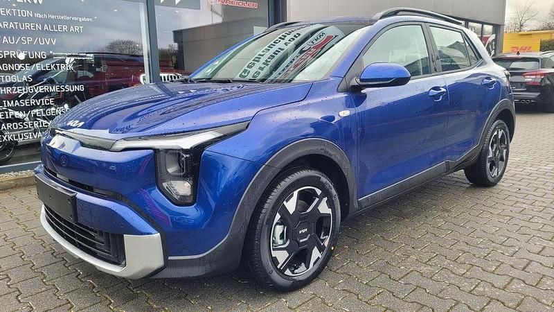 Neu Kia Stonic 101 PS (74 kW) 2025 Yacht blau SUV