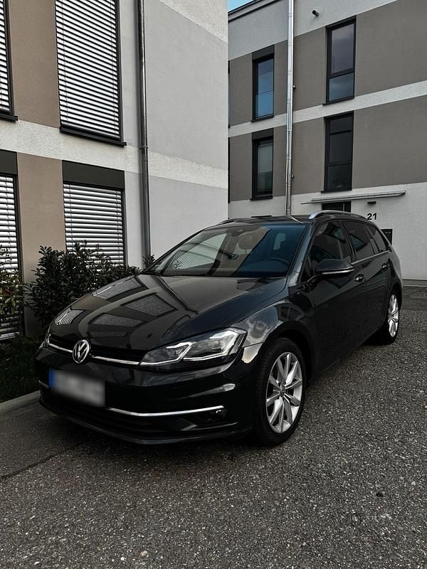 Gebraucht VW Golf VII 2017 Grau Kombi