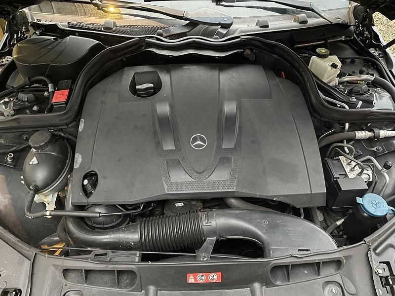 Gebraucht Mercedes C200 136 PS (100 kW) 2009 Schwarz Kombi