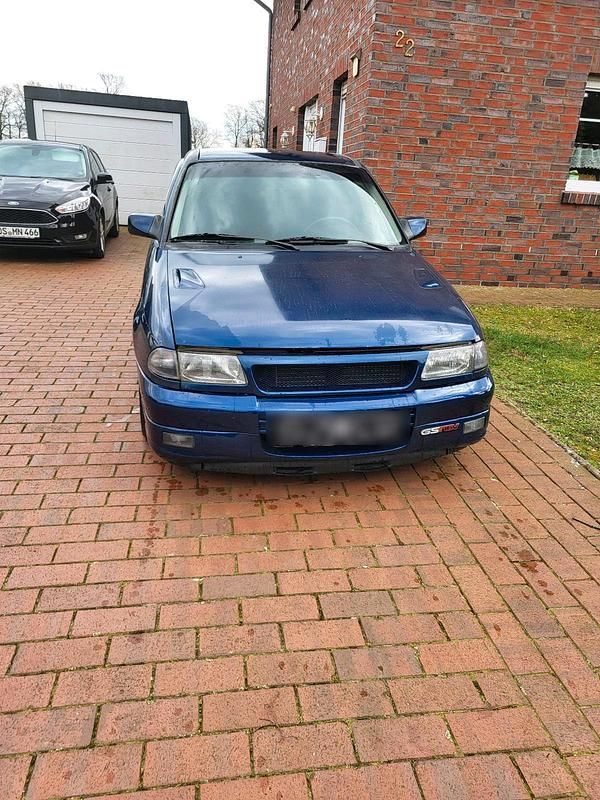 Blau Gebraucht 1994 Opel Astra Coupé | 2.000 € - Bild 1/3