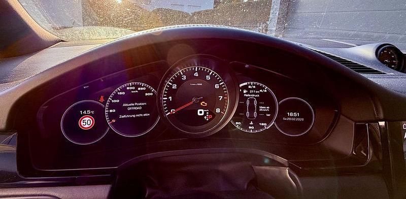 Gebraucht Porsche Cayenne 441 PS (324 kW) 2017 Blau SUV