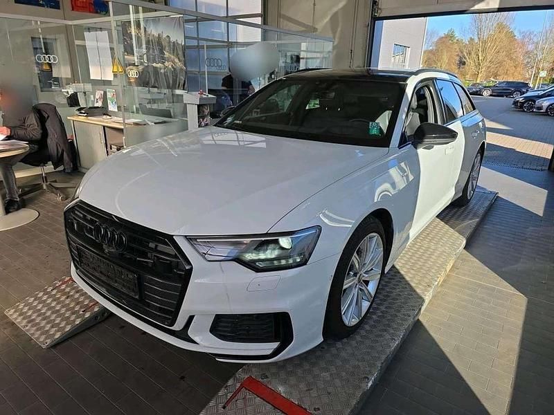 Gebraucht Audi A6 S-Line 265 PS (194 kW) 2023 Gletscherweiß metallic Kombi