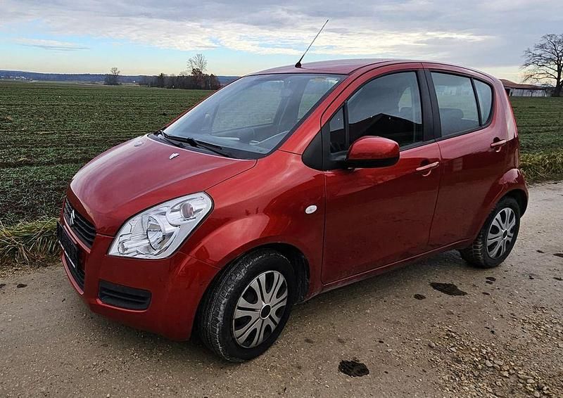 Gebraucht Suzuki Splash 65 PS (47 kW) 2009 Orange Kleinwagen