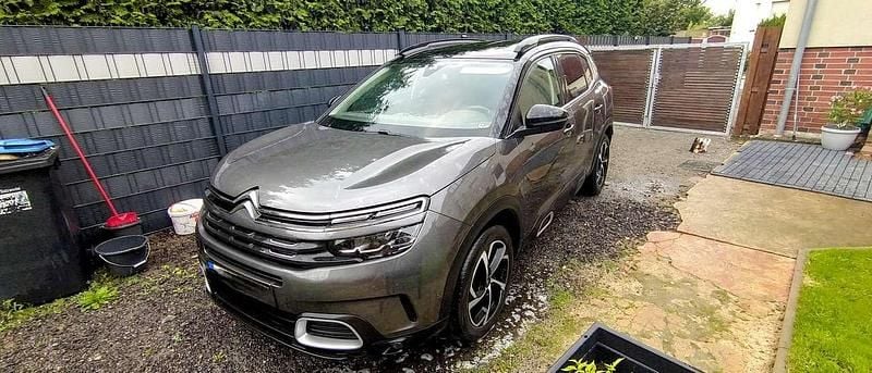 Grau Gebraucht 2021 Citroën C5 Aircross Feel SUV | 12.500 € (Superpreis) - Bild 1/4