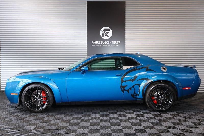 Gebraucht Dodge Challenger 373 PS (274 kW) 2022 Blau Coupé
