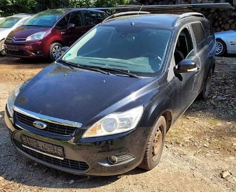 Schwarz Gebraucht 2008 Ford Focus Style Kombi | 333 € (Superpreis) - Bild 1/4