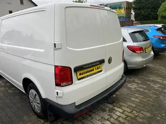 Używany VW Transporter 140 KM (102 kW) 2022 Biały Van