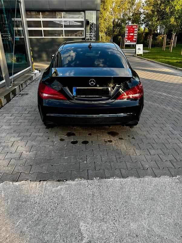 Schwarz Gebraucht 2014 Mercedes CLA45 AMG AMG Coupé | 22.499 € (Fairer Preis) - Bild 1/4