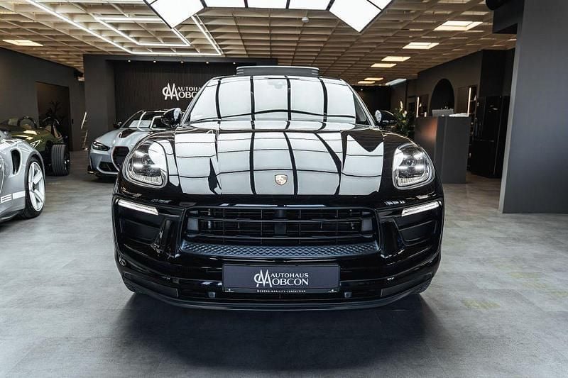 Gebraucht Porsche Macan 265 PS (194 kW) 2022 Schwarz SUV