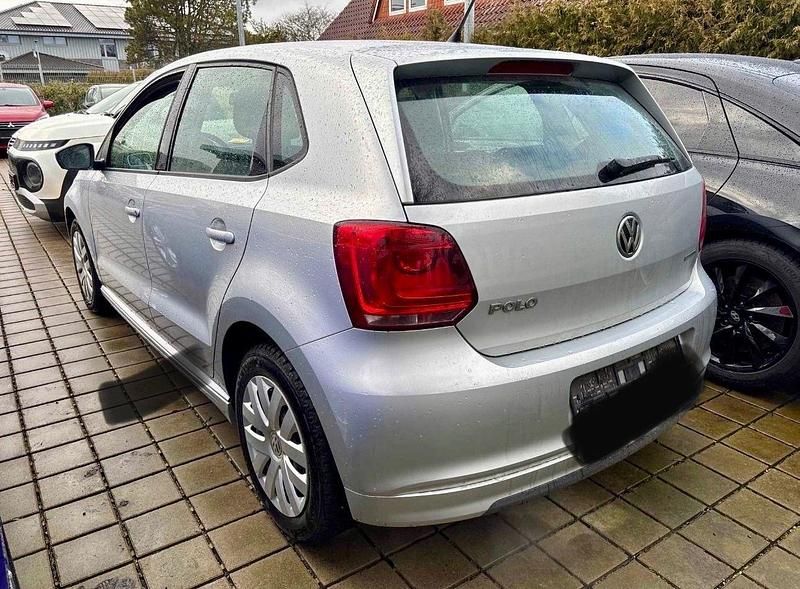 Gebraucht VW Polo 75 PS (55 kW) 2014 Silber Kleinwagen