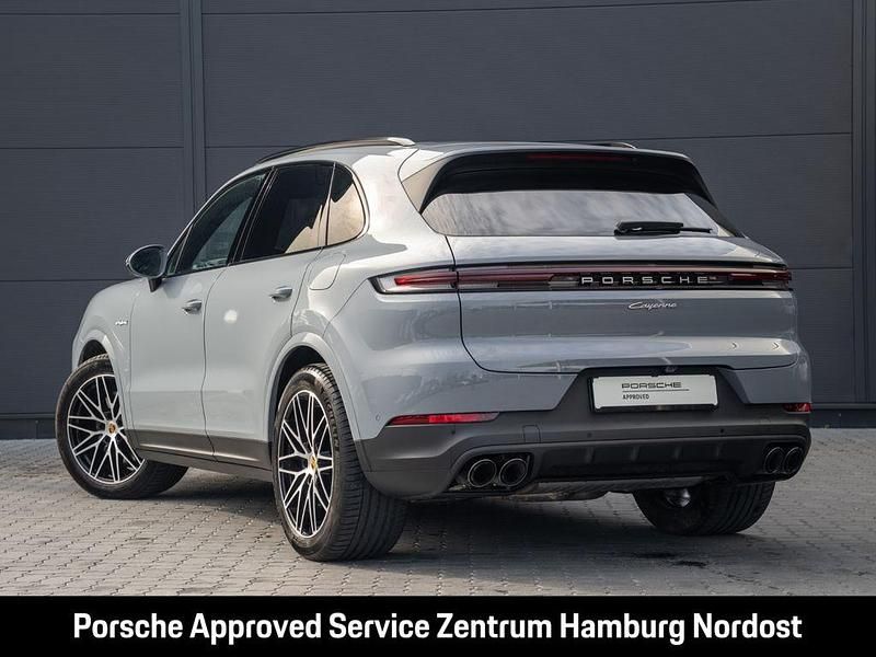 Gebraucht Porsche Cayenne 470 PS (345 kW) 2024 Grau SUV