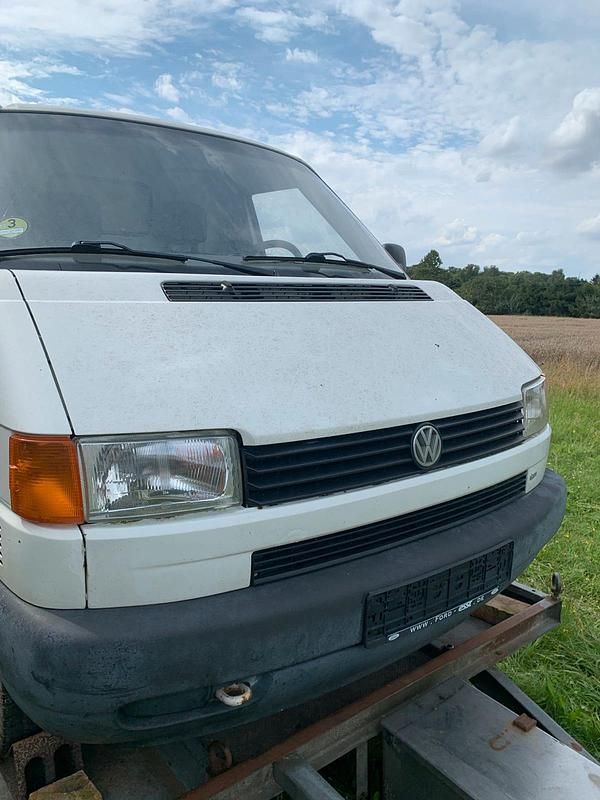 Weiß Gebraucht 1996 VW T4 Van | 2.500 € (Superpreis) - Bild 1/4