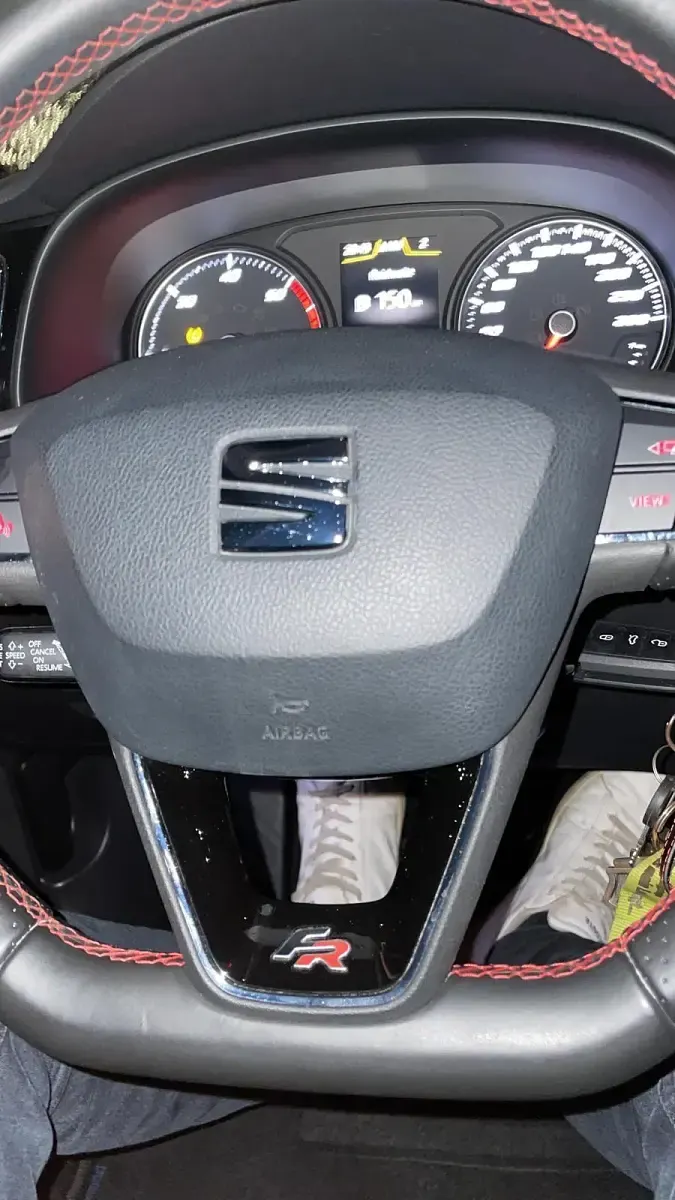 Używany Seat Leon FR 150 KM (110 kW) 2019 Niebieski Kombi