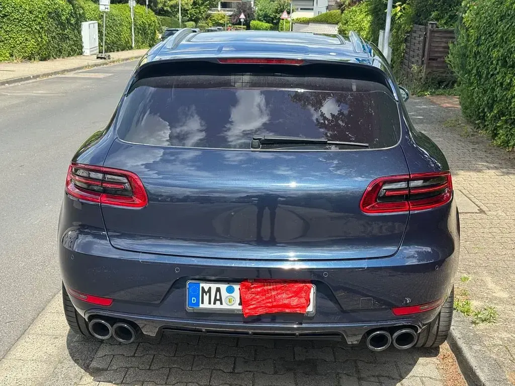 Gebraucht Porsche Macan S 340 PS (250 kW) 2015 Blau SUV