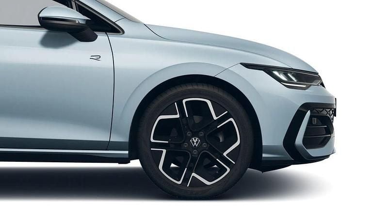 Neu VW Golf VIII R-line 150 PS (110 kW) 2026 Blau Limousine