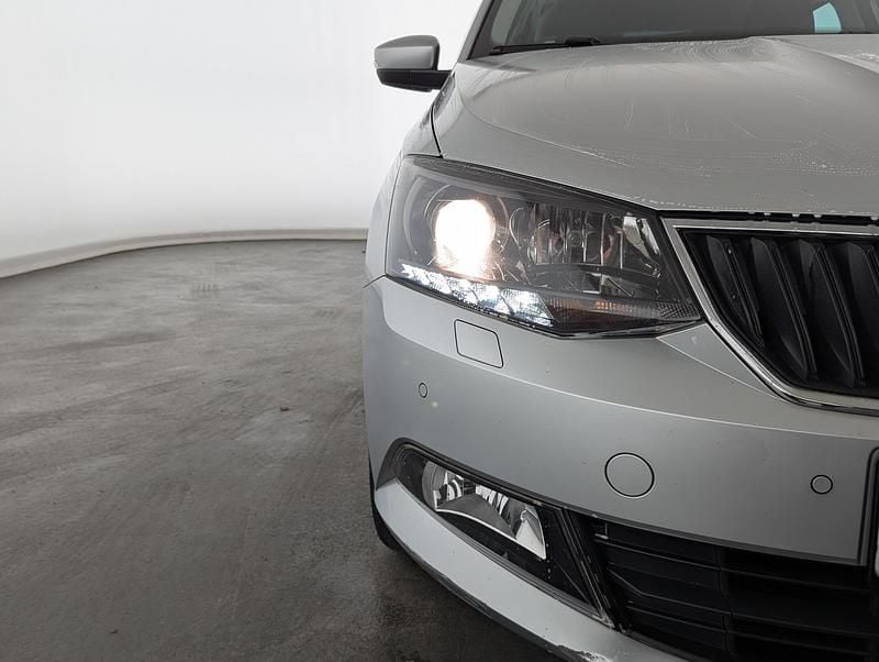 Gebraucht Skoda Fabia Joy 110 PS (80 kW) 2017 Silber Kleinwagen