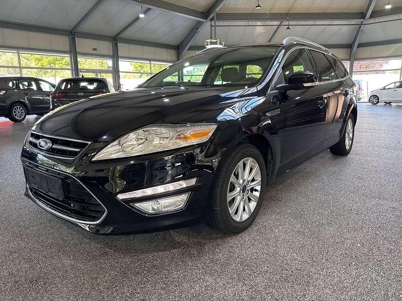 Schwarz Gebraucht 2011 Ford Mondeo Titanium Kombi | 3.980 € (Guter Preis) - Bild 1/4