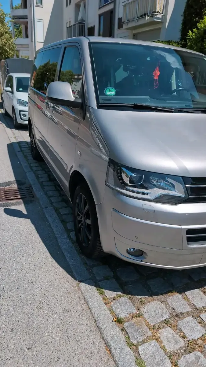 Gebraucht VW Multivan 180 PS (132 kW) 2015 Beige Van / Kleinbus