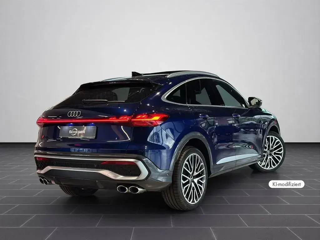 Neu Audi SQ5 Sportback Sport 367 PS (269 kW) 2026 Blau SUV