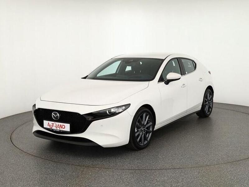 Weiß Gebraucht 2021 Mazda 3 Selection Limousine | 20.490 € (Fairer Preis) - Bild 1/4