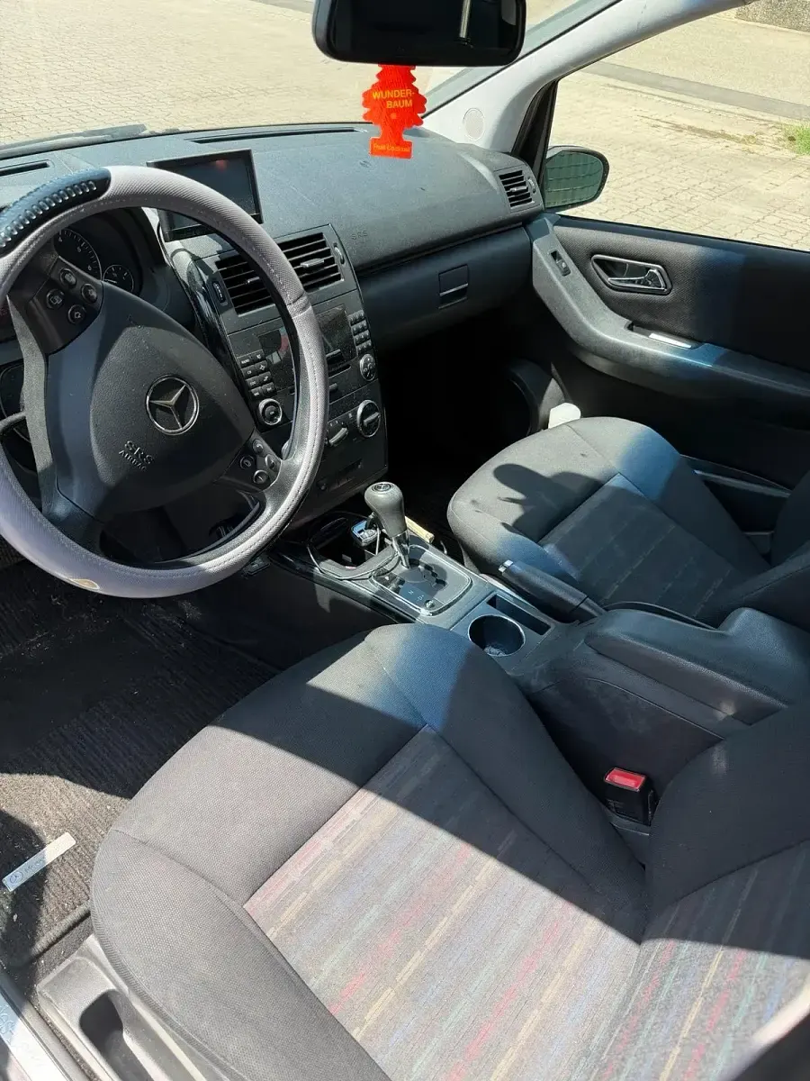 Gebraucht Mercedes A150 95 PS (69 kW) 2007 Grau Limousine
