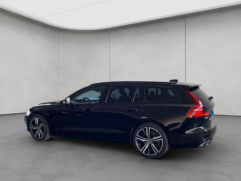 Gebraucht Volvo V60 R-Design 197 PS (144 kW) 2021 Schwarz Kombi
