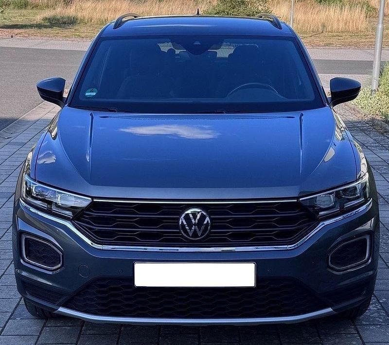 Gebraucht 2021 VW T-Roc Sportline SUV | 26.000 € (Teuer) - Bild 1/4