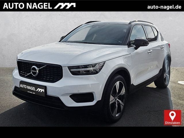 Crystal white / metallic Gebraucht 2021 Volvo XC40 R-Design SUV | 31.350 € (Fairer Preis) - Bild 1/4