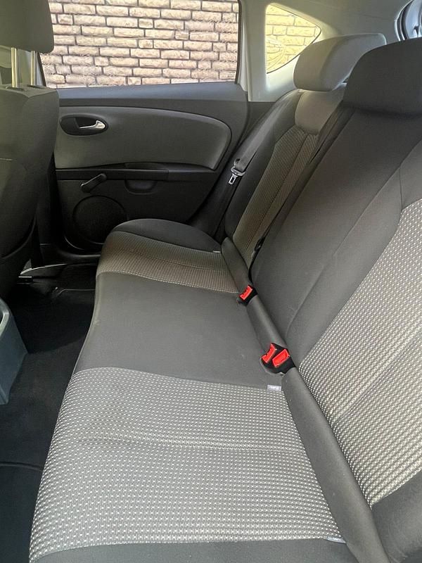 Gebraucht Seat Leon 125 PS (91 kW) 2009 Weiß Kleinwagen