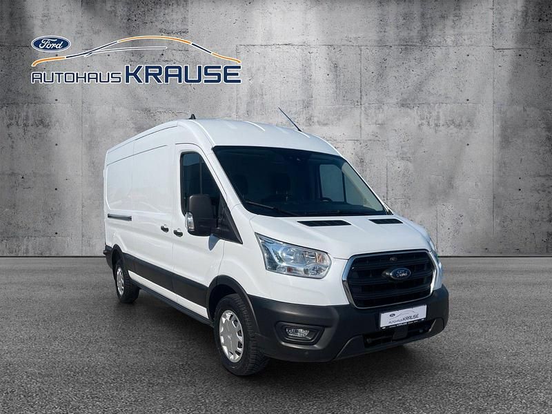 Gebraucht Ford Transit Trend 131 PS (96 kW) 2022 Frostweiß Van