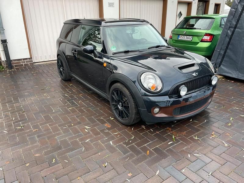 Schwarz Gebraucht 2009 Mini Cooper D Clubman Kombi | 2.550 € (Fairer Preis) - Bild 1/3