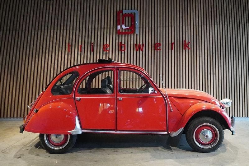 Second-hand Citroën 2CV 27 CP (19 kW) 1989 Roșu Berlinǎ