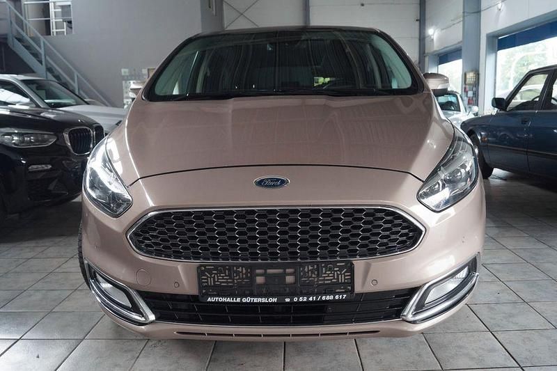 Gebraucht Ford S-MAX Vignale 241 PS (177 kW) 2019 Grau Van / Kleinbus