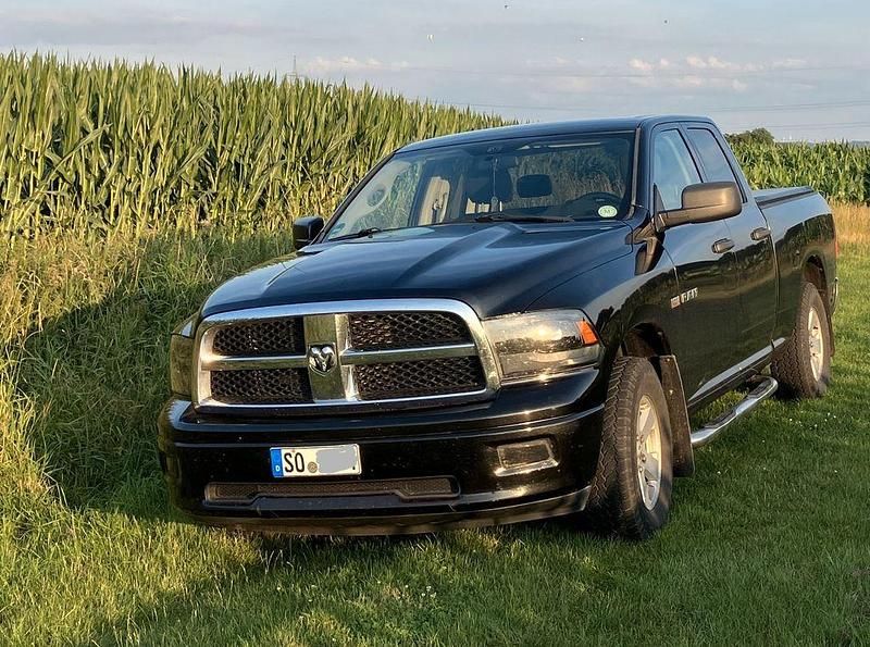 Schwarz Gebraucht 2009 Dodge Ram Abholung | 17.880 € (Teuer) - Bild 1/4