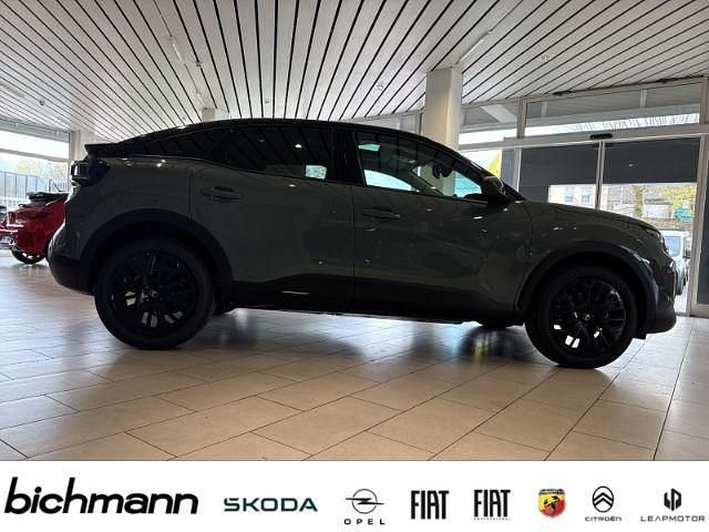 Neu Citroën C4 145 PS (106 kW) 2026 Gruen SUV