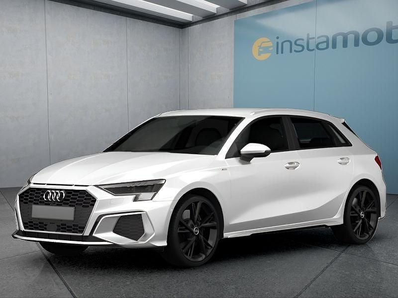 Weiß Gebraucht 2022 Audi A3 e-tron S-Line Kleinwagen | 30.599 € (Fairer Preis) - Bild 1/4