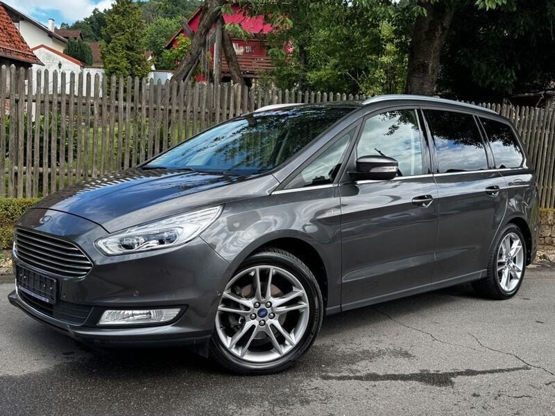 Gebraucht Ford Galaxy Titanium 241 PS (177 kW) 2019 Grau Van / Kleinbus