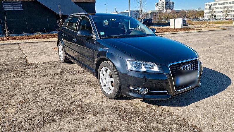 Gebraucht Audi A3 Ambition 125 PS (91 kW) 2011 Schwarz Kleinwagen