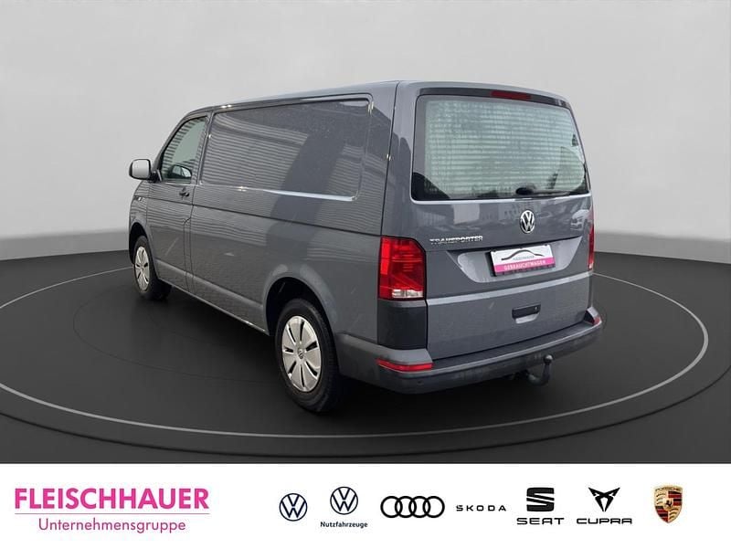 Gebraucht VW T6.1 150 PS (110 kW) 2021 Weiss Van