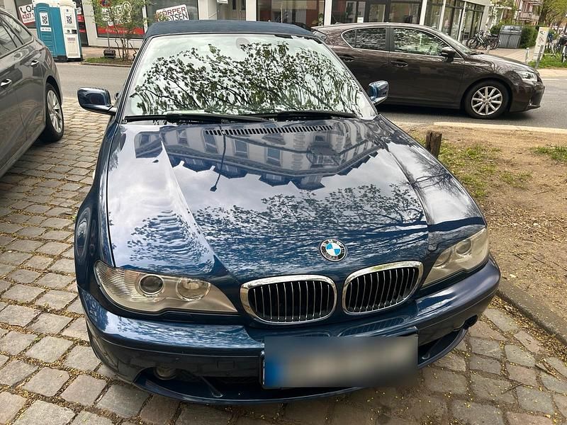 Usata BMW 325 192 CV (141 kW) 2004 Blu Cabrio