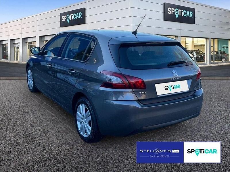 Gebraucht Peugeot 308 Active 131 PS (96 kW) 2021 Grau Limousine