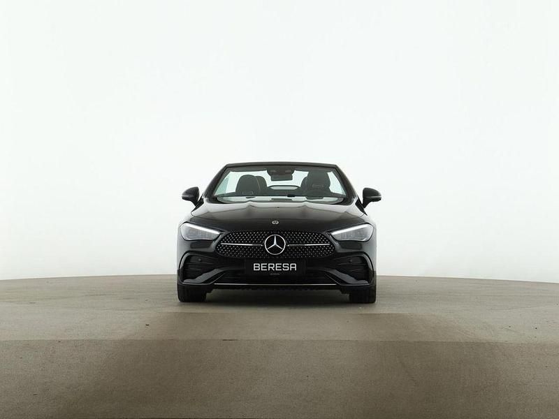 Second-hand Mercedes 180 AMG 170 CP (125 kW) 2026 Negru Berlinǎ
