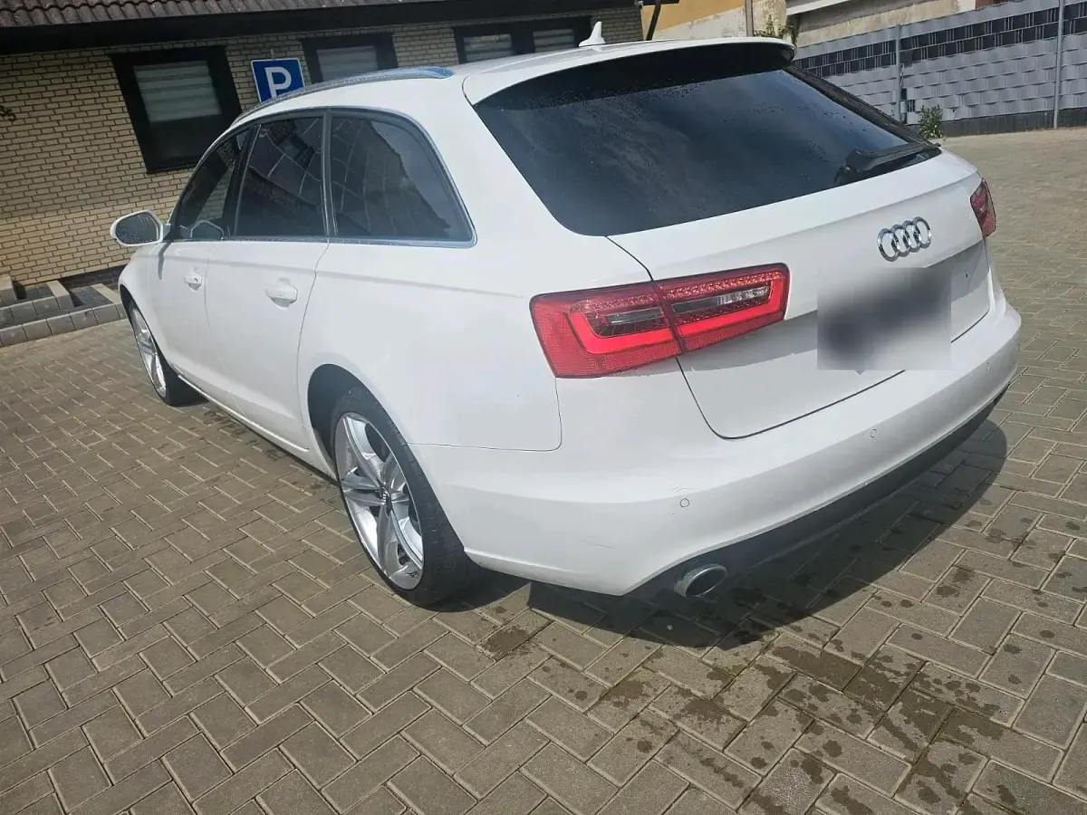 Gebraucht Audi A6 204 PS (150 kW) 2012 Weiß Kombi